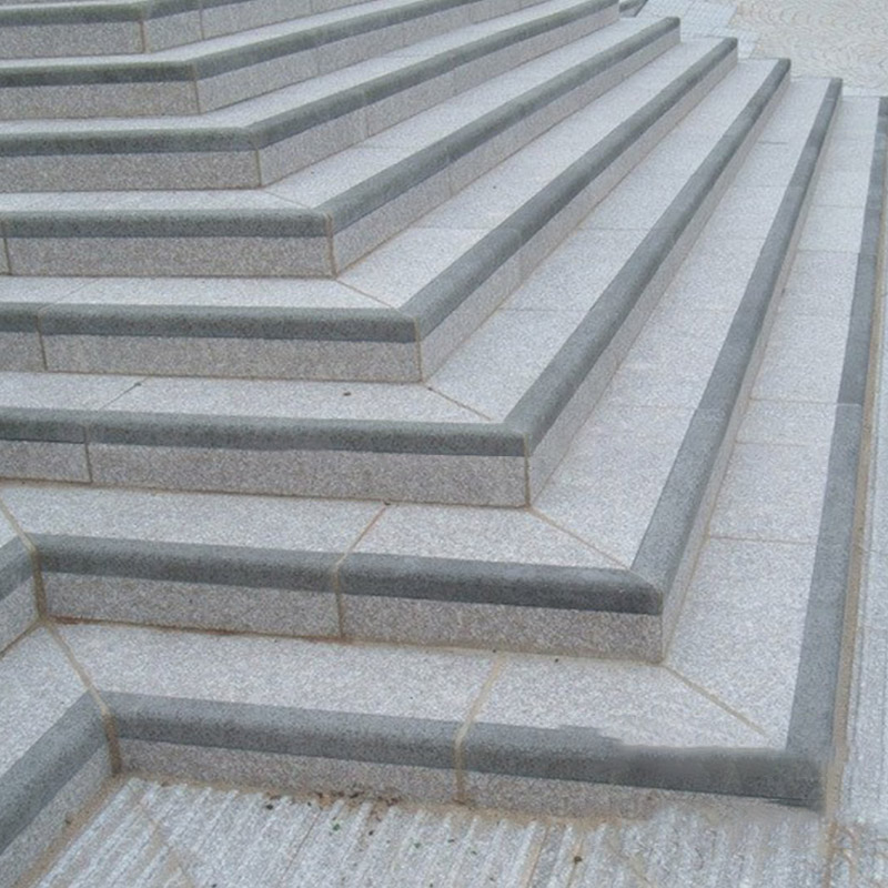 セサミホワイト御影石の階段デザイン
