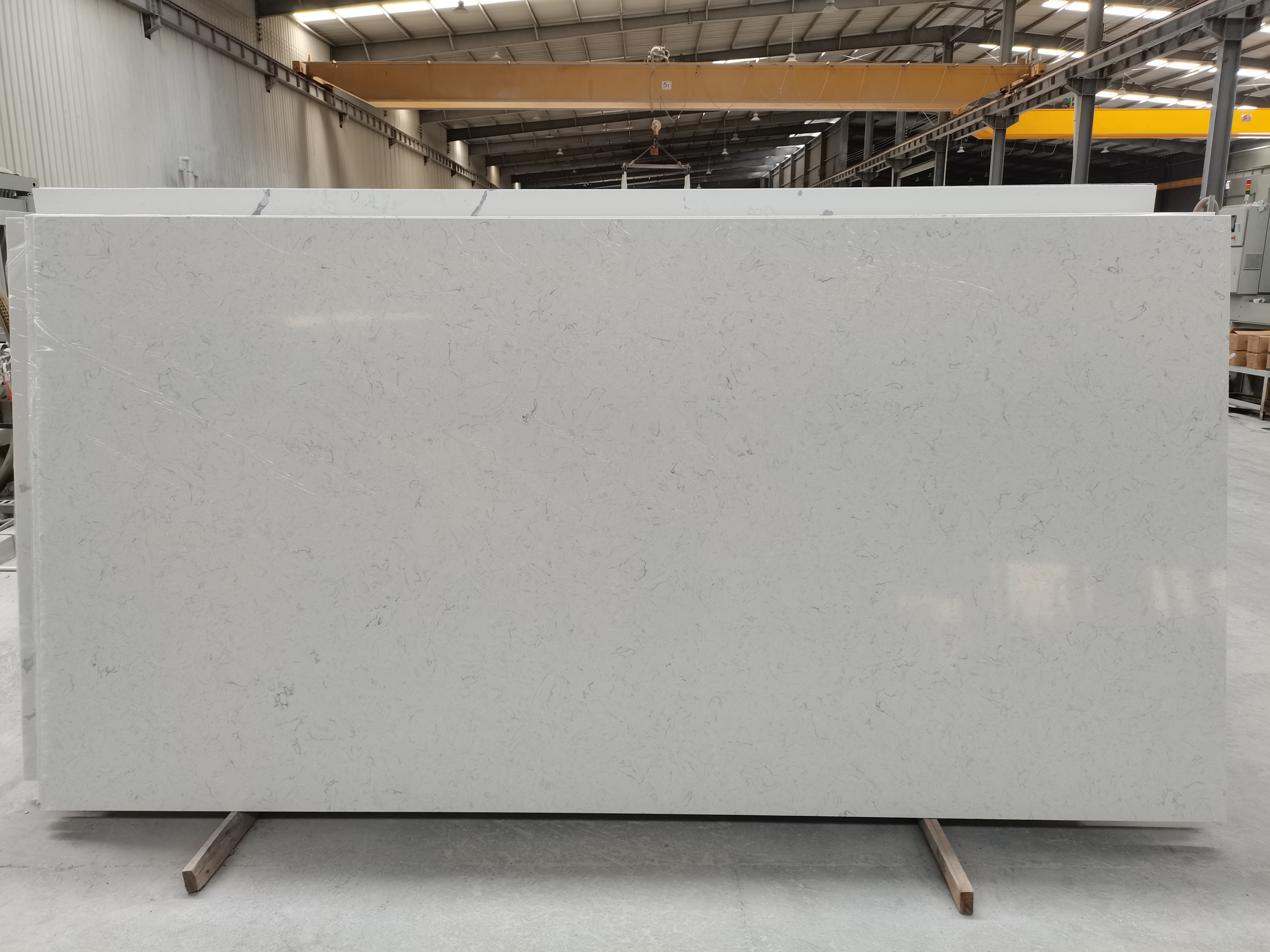 4029 Winky Marble Quartz Slab