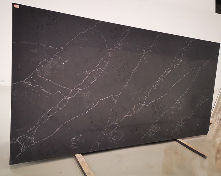5039 Laurent Calacatta Black Quartz Countertops