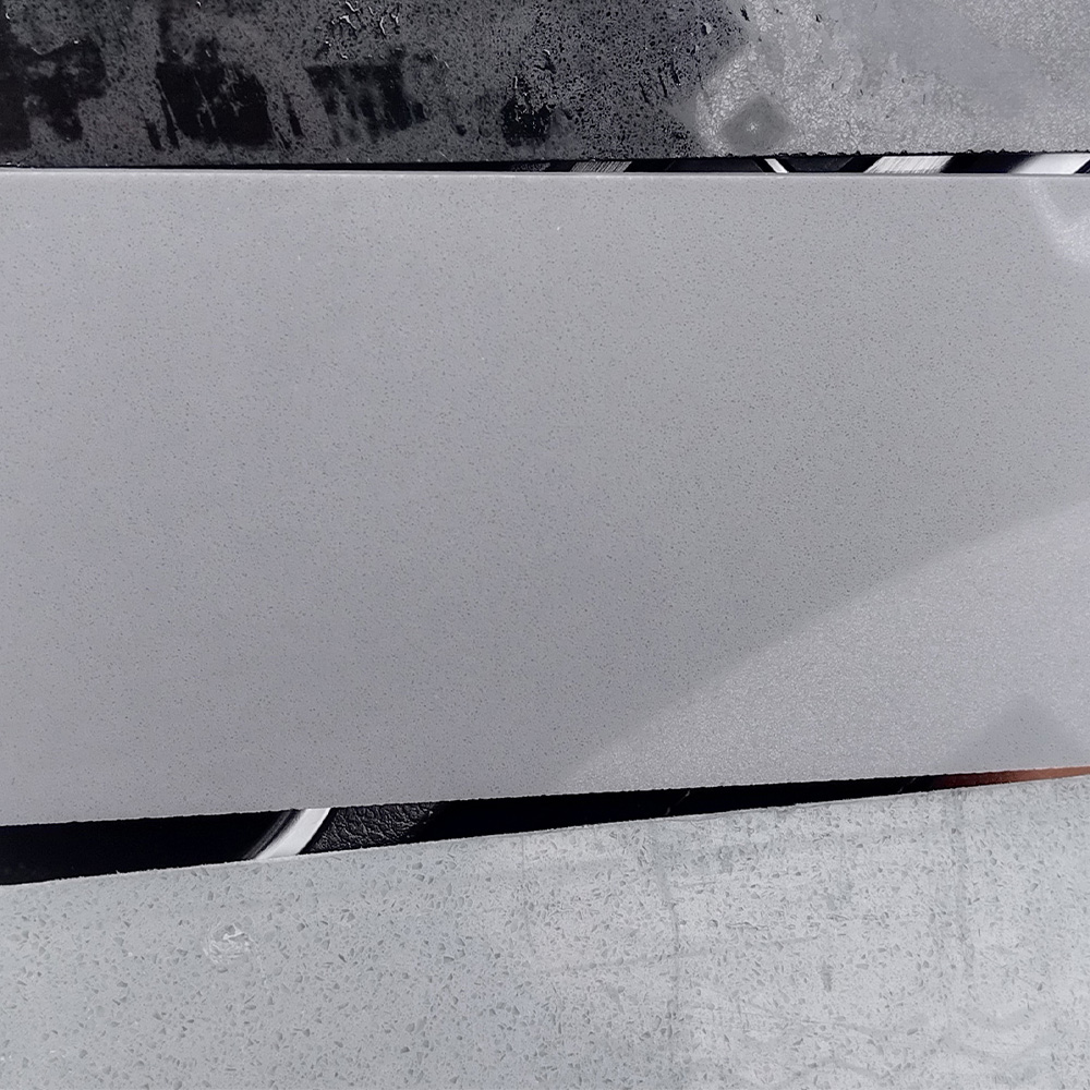 2008 Pure Light Grey Sparkling Quartz Countertop Suppliers