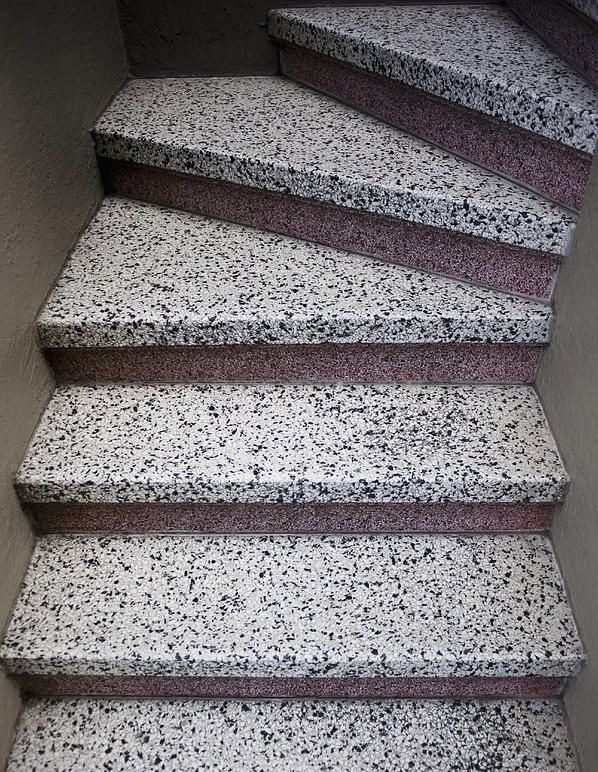 How to Choose the Right Stone Thickness: A Complete Guide for Durability & Safety